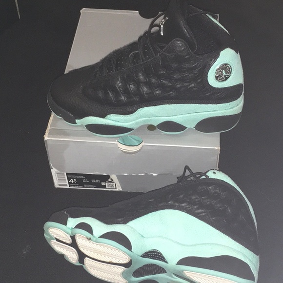 2019
Air Jordan 13 Retro 'Island Green' - Picture 1 of 4